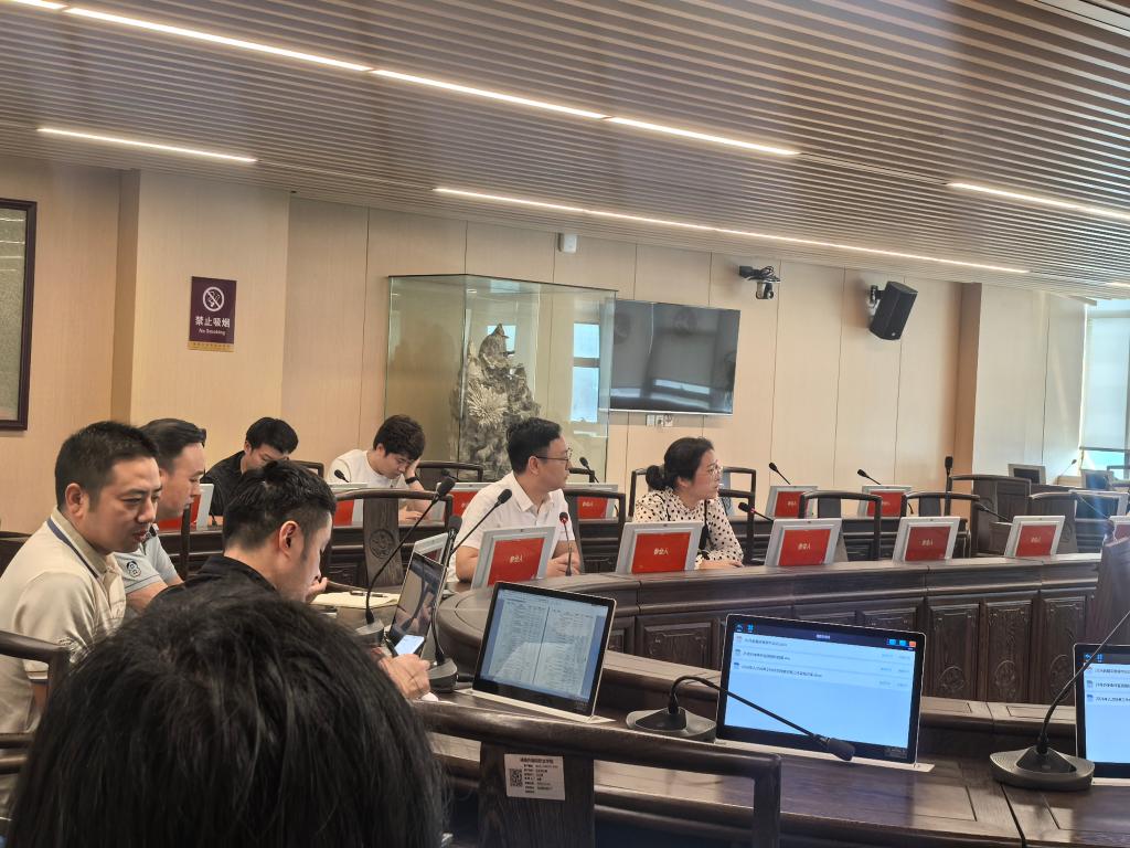 新闻配图